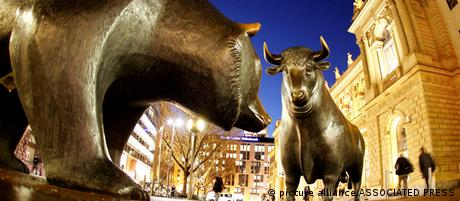 Skulptur Bulle und Bär vor der Börse in Frankfurt