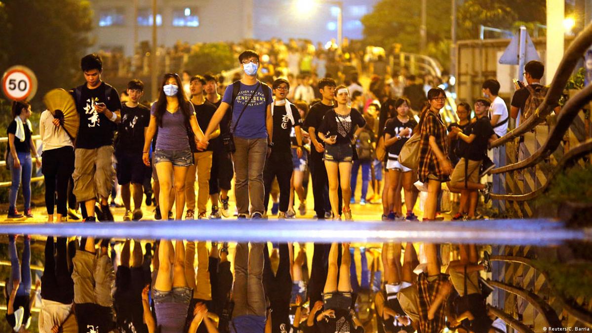 Protests' economic impact DW 10/01/2014