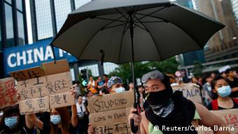 Bildergalerie Proteste in Hongkong - Parade in Peking