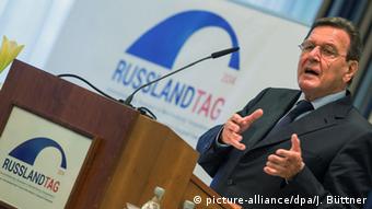 Герхард Шрёдер в 2014 году во время выступления на первом Дне России в Ростоке