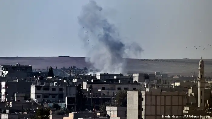 Kobane Syrien Kämpfe Grenze Türkei Soldaten 05.10.2014