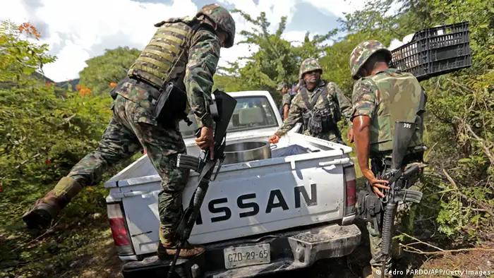 Mexiko Polizei Massengrab Pueblo Viejo 5. Oktober (Pedro PARDO/AFP/Getty Images)