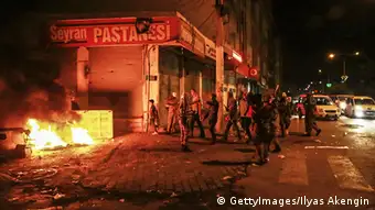 Türkei Ausschreitungen Proteste Kurden Istanbul Polizei