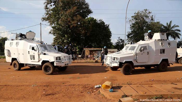 United Nations Peacekeeper Killed In Central African Republic News Dw 02 08 2015