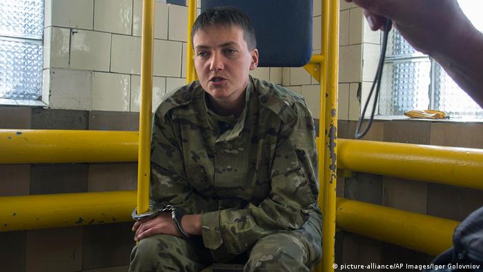 Nadia Savchenko, en prisión en Rusia.