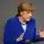 Kansela Angela Merkel wa Ujerumani akihutubia bunge tarehe 16 Oktoba 2014.