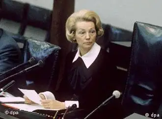 Bundestagpräsidentin Annemarie Renger am 14.12.1972 im Deutschen Bundestag
