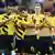 Fußball Bundesliga 7. Spieltag Borussia Dortmund - Hamburger SV, Dortmunder Spieler stehen enttäuscht zusammen (Foto: dpa)