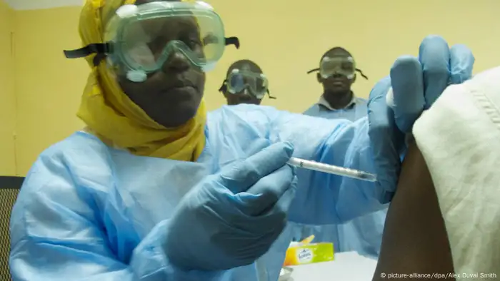 Ebola Impfung in Mali