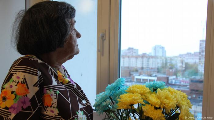 La madre de Nadia Savchenko, en prisión en Rusia.