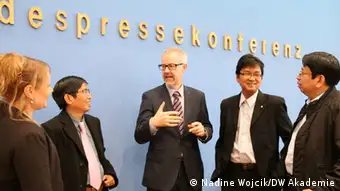 Visit to German Bundespressekonferenz in Berlin with interim press council from Myanmar (photo: DW Akademie/Nadine Wojcik).