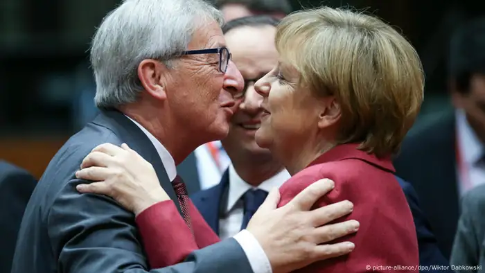 EU-Gipfel in Brüssel 23.10.2014 Juncker und Merkel