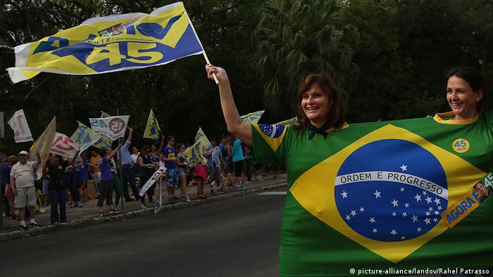 Apoiadores do PSDB em 2014, durante a última eleição em que o partido teve uma candidatura competitiva à Presidência