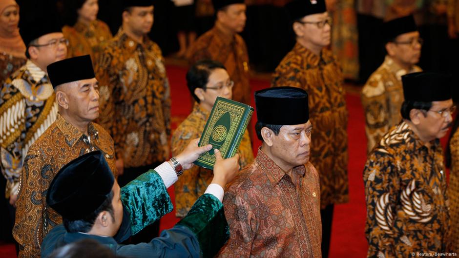 Tentang Kabinet Pemerintahan Presiden Jokowi – DW – 27.10.2014