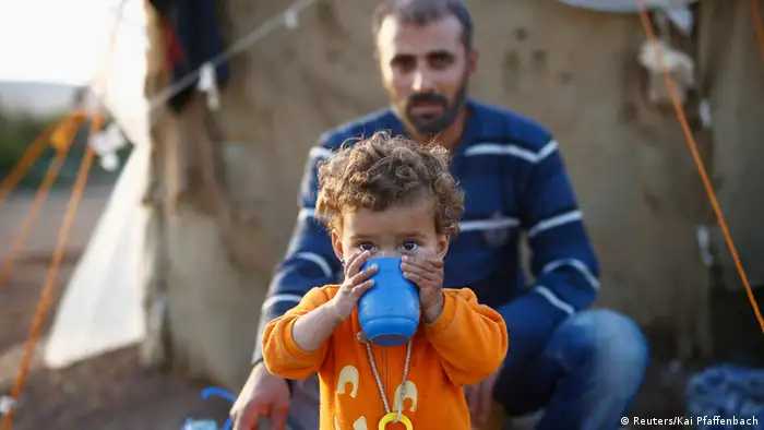Syrische Flüchtlinge bei Suruc Türkei 25.10.2014 (Reuters/Kai Pfaffenbach)