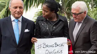 Nigeria Deutschland Frankreich Steinmeier und Fabius bei Florence Ozor in Abuja