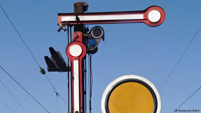 Altes Signal der Deutschen Bahn
