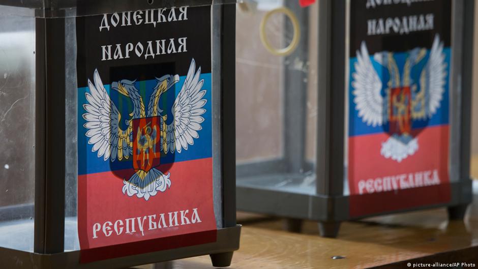 En curso controvertidas elecciones en este de Ucrania DW 02/11/2014