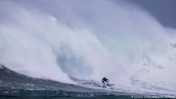 Bildergalerie Extreme Sportarten Big Wave Surfing