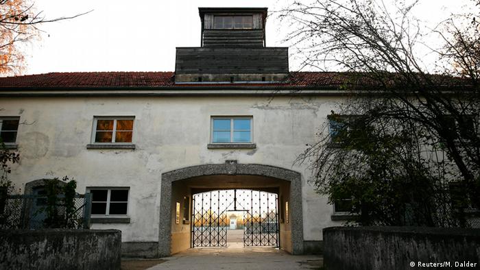 KZ Dachau Arbeit macht frei Schriftzug wurde gestohlen 03.11.2014