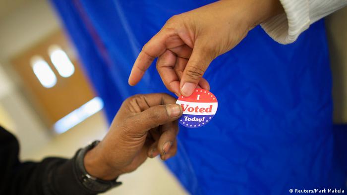 наклейка с надписью сегодня я проголосовал