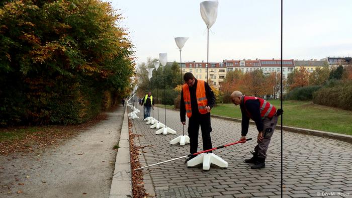 Installation Lichtgrenze in Berlin Jubiläum 25 Jahre Mauerfall
