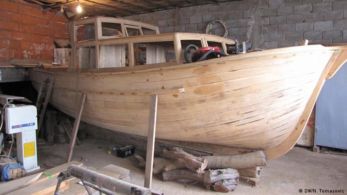 Holzschiff aus Kroatien
