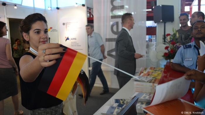 Der deutsche Pavillon auf der Messe FIHAV in Havanna