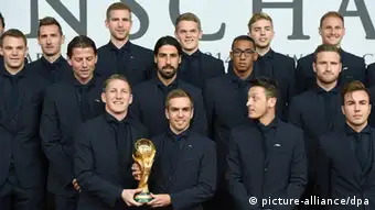 Die deutsche Fußball-Mannschaft Weltpremiere des Films Die Mannschaft