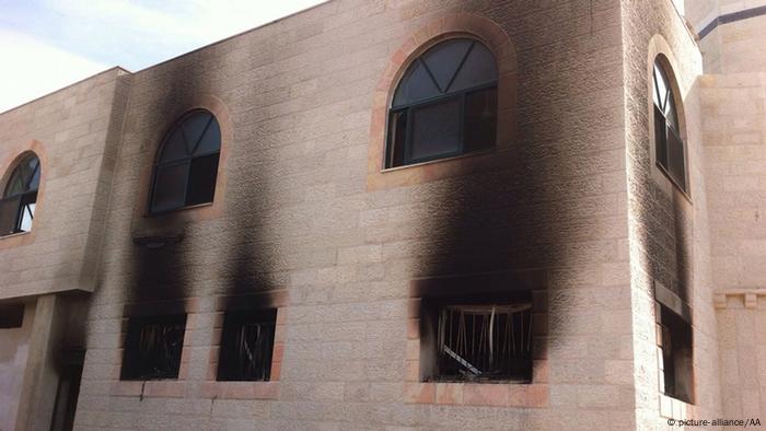 Jüdische Siedler zünden Moschee im Westjordanland an 12.11.2014
