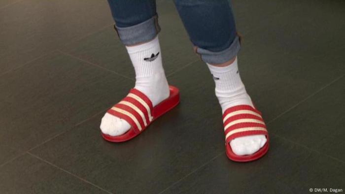 adilette with socks