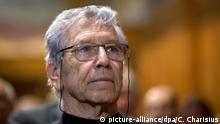 Israeli writer Amos Oz honored for 'freedom of thought'