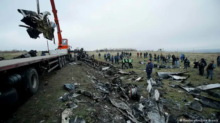 Bergung der Wrackteile von Flug MH17 in der Ostukraine 16.11.2014