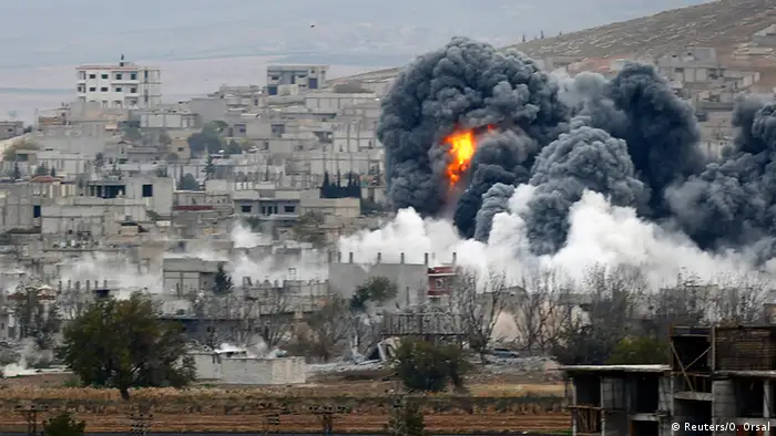 Kampf um Kobane 17.11.2014 Luftangriff