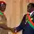 Burkina Faso Präsident Michel Kafando und Oberstleutnant Isaac Zida