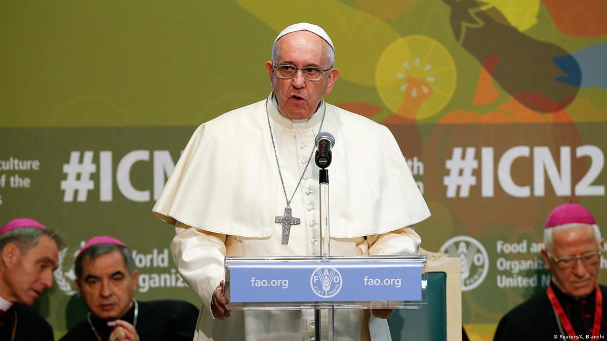 Papa pede atenção contra o desperdício de comida