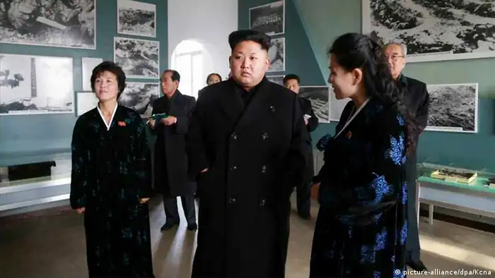 Kim Jong-un Besuch Kriegsmuseum in Sonchie Nordkorea