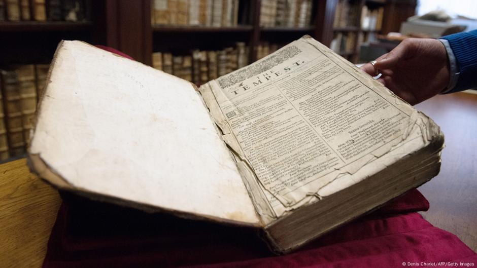 اكتشاف نسخة نادرة من أعمال شكسبير في مكتبة فرنسية منوعات نافذة Dw عربية على حياة المشاهير والأحداث الطريفة Dw 27 11 2014
