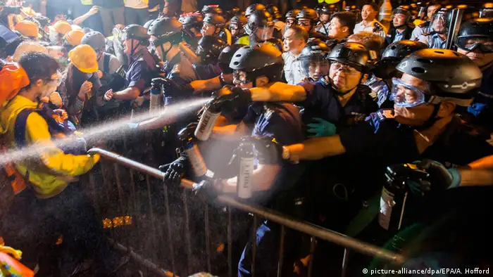 Hongkong Protest und Zusammenstöße 30.11. 2014
