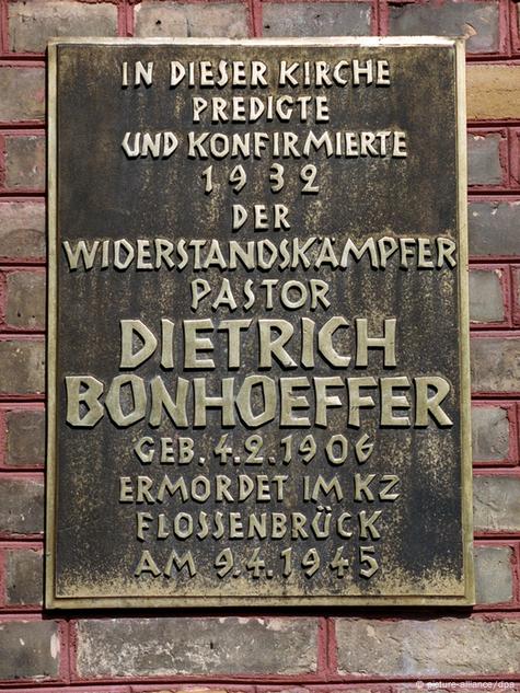 Gedenktafel für Pastor Dietrich Bonhoeffer