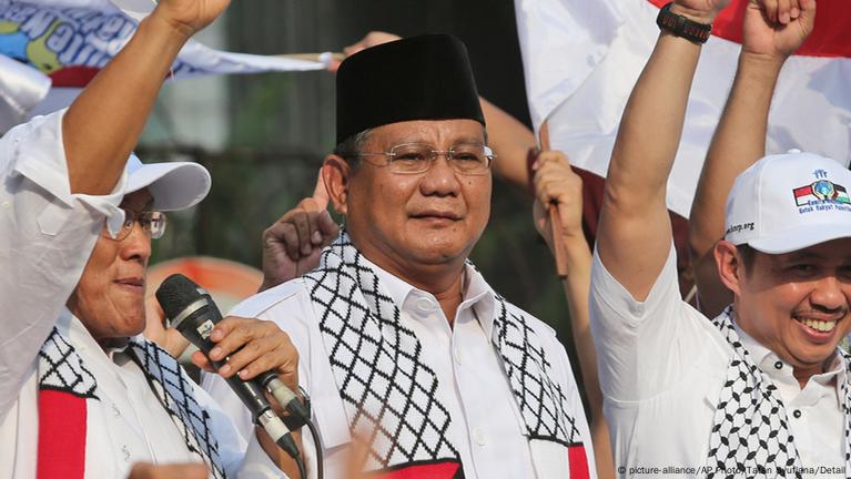 Arsip AS Ungkap Konflik Prabowo Dan Wiranto Pada 1998 – DW – 25.07.2018