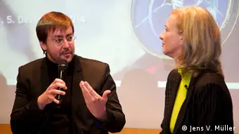 Christian Mihr, Geschäftsführer Reporter ohne Grenzen, und Ute Welty, Moderation (Foto: Jens V. Müller).