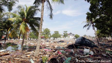 Bildergalerie 10 Jahre Tsunami Indonesien