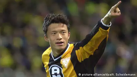 Fußballspieler Xie Hui ARCHIV 2000