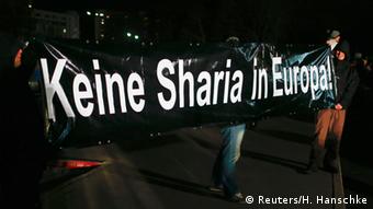 Pancarta contra la Sharia en Dresde.