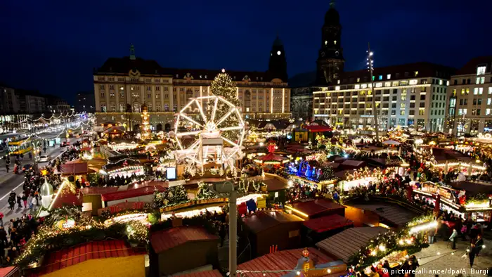 Weihnachtsmarkt in Dresden (dpa)