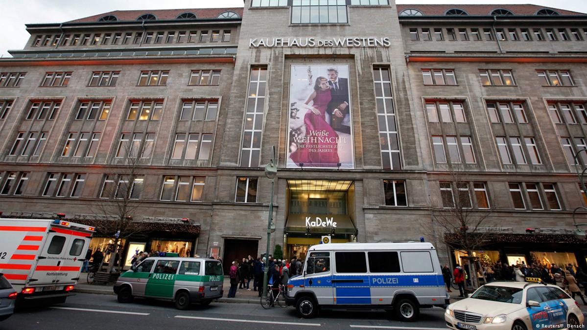 Robbery in luxury department store in Berlin DW 12/20/2014