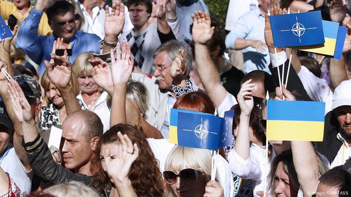 Ukraine Kiew PRO NATO EU Beitritt Demonstration 05.09.2014