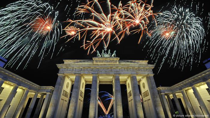 German cities urged to ban polluting fireworks at New Year | News | DW