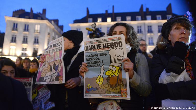 French Police Search For Charlie Hebdo Killers Dw 01082015